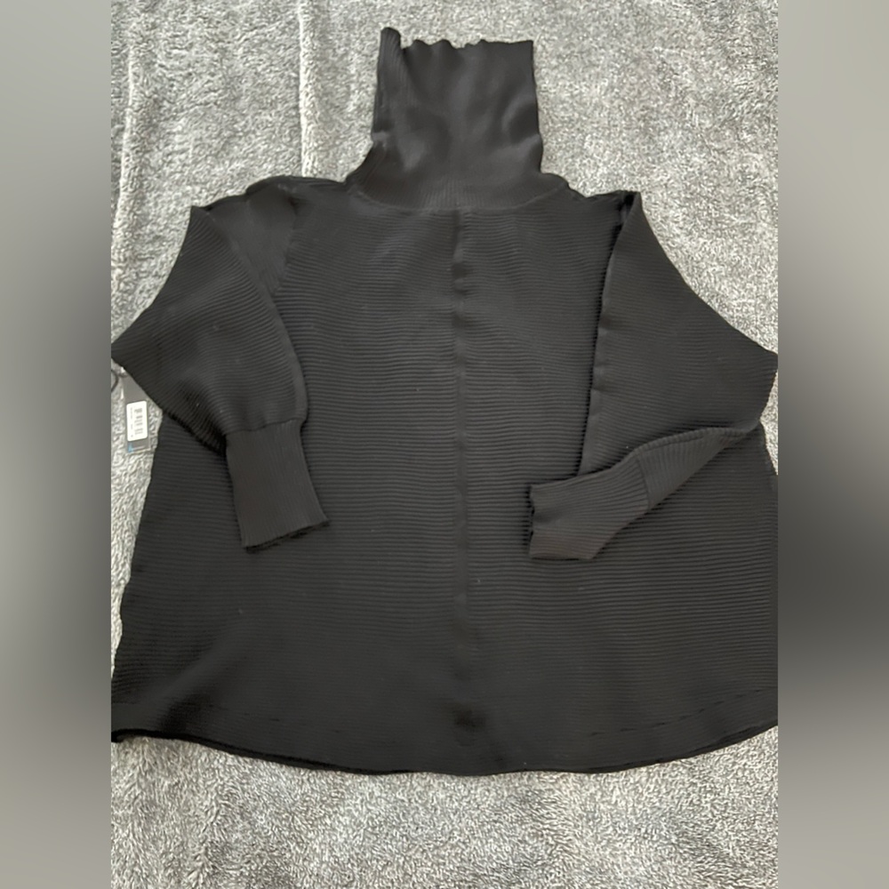 Cyrus Elegant Black Garment 3X